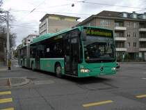Mercedes Citaro mit der Betriebsnummer 716 fhrt auf die Haltestelle Schtzenhaus ein. Die Aufnahme stammt vom 02.03.2010.