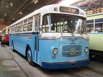 Ein Auto Miese im De Lijn Museum Antwerpen am 29/03/09.