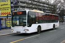 EVAG 3417 (E VG 3417) mit einer Sonderfahrt zum Folkwang Museum,26.2.2010.
Die EVAG fhrt wegen der Ruhr 2010 jeden Tag (Auer Montags,da hat das Museum Geschlossen) Sonderverkehr zum Folkwang Museum.
Der Bus fhrt im 15 Minuten Takt.
Die Fahrzeit zum Museum betrgt ca.5 Minuten.
Pro Tag werden 2 Wagen fr den Sonderverkehr gebraucht.
Der Takt kann bei sehr Groem Besucherzulauf jederzeit erhht werden.