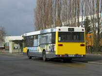 Mercedes-Benz O 405 N (Niederflur-Stadtversion) auf der Linie 294 nach Falkenberg an der Haltestelle Hohenschnhausen Marzahner Strae.