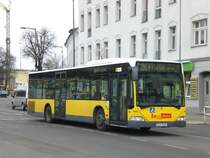 Mercedes-Benz O 530 I (Citaro) auf der Linie 296 nach S-Bahnhof Karlshorst am S+U Bahnhof Lichtenberg.