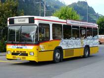 Post - Volvo Regiobus BE 330862 bei der Haltestelle neben dem Bahnhof von Saanen am 29.07.2007