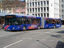 Siegesdenkmal : MAN Nr 971 auf Ersatzlinie 28 am 09/03/10.
