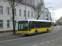 Mercedes-Benz O 530 LE  (Citaro) auf der Linie 240 nach S-Bahnhof Storkower Strae am S+U Bahnhof Lichtenberg.