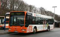 Ver 300 (EN VE 134) mit Werbung fr Ver macht Schule.
Aufgenommen mit der Linie 556 am HBF Gevelsberg,27.2.2010.