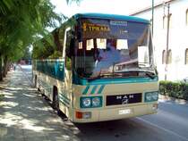 Haltestelle an alten  KTEL -Bahnhof im Zentrum von Trikala