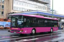 Hermsdorf Reisen (ME HR 8407) mit SEV wegen Sturmtief Cynthia fr die S-Bahnlinie 6.
Essen HBF 1.3.2010.