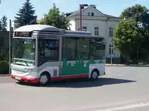 Gruau Mircobus - FG MW 136, in Burgst�dt Bahnhof, am 3.8.2009
Dieser Bus f�hrt seit 12/2008 in Burgst�dt, denn Stadtverkehr