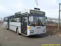 GL-X 457 bei der Pause am 13.3.2010 an Bergisch Gladbach S

Es ist einer von 2 Mercedes 405 beim P�tz, welcher als Ersatzwagen unterwegs war, da GL-X 163 in der Werkstatt war