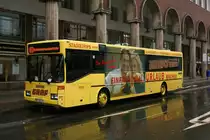 Graf Reisen 372 (HER AG 176) mit SEV wegen Sturmtief Cynthia f�r die S-Bahnlinie 6.
Aufgenommen am HBF Essen, 1.3.2010.