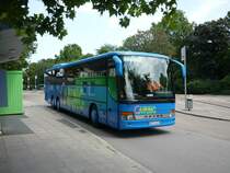 Ein Setra S 317 UL aus seiner Heimatstadt Ulm in Stuttgart am Zob.