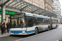 WSW 0068 (W SW 481) mit der Linie 622 am Wall Museum, 13.3.2010.