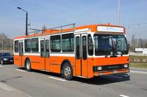 Entsorgung und Recycling Zrich Nr. 320/ZH 326'955 Saurer (ex. VBZ) am 24. Mrz 2010 in der Glattparkstrasse.