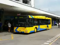asm - MAN Bus Nr.30 BE 545549 unterwegs auf der Linie 63 bei der Haltestelle vor dem Bahnhof Langenthal am 25.03.2010