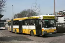 WSW 9073 (W SW 9073) (Ex SSB Stuttgart) mit der Linie 618 zur Dieselstr.
Aufgenommen am Bahnhof Oberbarmen, 17.3.2010.
