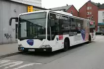 Schnellbus 6403 in bramfeld dorfplatz am 26.03.2010