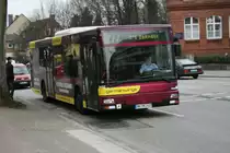 Wagen 2432 mit germanwings vollwerbung in bramfeld dorfplatz(26.03.2010)