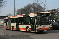 Ver 274 (EN VE 306) am Bahnhof Oberbarmen mit der Linie 608.
17.3.2010