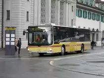 STI - MAN Lion`s City Nr.117  BE  700113 unterwegs auf der Linie 32 bei den Haltestellen vor dem Bahnhof Thun am 21.03.2010