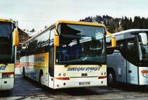 Aus Frankreich: Sundgau, Pfetterhouse 8104 YR 68 Van Hool am 24. Januar 2010 Saanenmser, Bahnhof