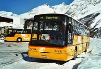 PostAuto Wallis VS 243'895 Neoplan (ex P 25'171) Neoplan am 14. Februar 2010 Saas-Fee, Postautostation