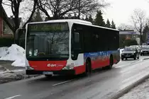 Der in Hummelsb�ttel beheimatete 2627 am 22.Februar 2010 in der N�he von Glash�tte, Markt auf der 192.