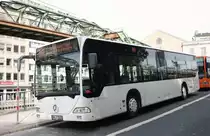 Vehar Reisen 9226 (MH V 5100) am HBF Wuppertal am 17.3.2010. 