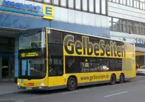 MAN Lion's City DD (Doppelstock) auf der Linie M82 nach Marienfelde Waldsassener Stra�e am S+U Bahnhof Rathaus Steglitz.