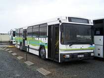 Es fahren noch 4 Renault PR 112. Hier Wagen Nr 237 im hinteren Busbahnhof in Vichy am 28/03/10.