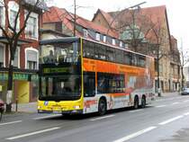 MAN Lion's City DD (Doppelstock) auf der Linie X83 nach Zehlendorf Knigin-Luise-Strae/Clayallee am vom S-Bahnhof Lankwitz.