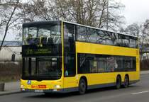 MAN Lion's City DD (Doppelstock) auf der Linie X11 nach S-Bahnhof Lichterfelde Ost am S-Bahnhof Buckower Chaussee.
