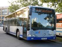 P-AV 375 als Betriebsfahrt am Potsdamer Hauptbahnhof. Aufgenommen am 05.08.07