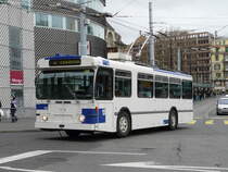TL - FBW Trolleybus Nr.733 unterwegs auf der Linie 4 in der Stadt Lausanne am 27.03.2010