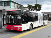 travys - MAN Lion`s City  VD 388026 unterwegs auf der Linie 2 bei den Haltestellen vor dem Bahnhof in Yverdon les Bains am 27.03.2010