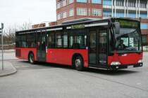 Der von VHH Quickborn eingesetzte 0320 am 6.April 2010 in U/A Norderstedt Mitte.