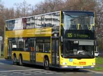 MAN Lion's City DD (Doppelstock) auf der Linie 125 nach S-Bahnhof Frohnau am U-Bahnhof Osloer Strae.