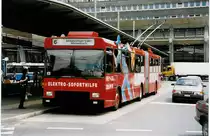 Aus dem Archiv: VBL Luzern Nr. 198 NAW/Hess Gelenktrolleybus am 13. Juli 1999 Luzern, Bahnhof (mit Vollwerbung f�r  FREY+CIE )