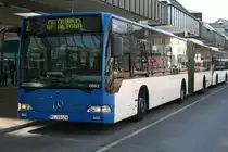 0563 der PVG am 15.April 2010 auf der Linie 2 in Altona