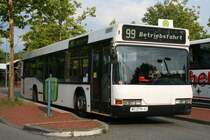 Ein Neoplan Stadtbus der N40er Serie am 20.Juli 2009 am ZOB Dorsten. 