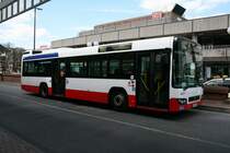 Der Volvo 7700 der SBG mit der Nummer 8279 am 15.April 2010 auf der Linie 150 in Bf.Altona.
