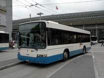 Scania/Hess Bus Lu 202611 mit der Betriebsnummer 611 am Bahnhof Luzern. Die Aufnahme stammt vom 04.05.2010.