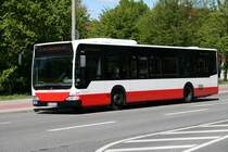 Der MB O530 Citaro(Facelift) der HHA mit der Nummer 1012 am 5.Mai 2010 auf Aussetzfahrt zum Betriebshof Mesterkamp an der Busanlage Barmbek.