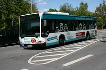 Der 2005 f�r die HHA gebaute Stadtbus vom Typ Citaro mit der Nummer 2515 am 5.Mai 2010 in Barmbek 