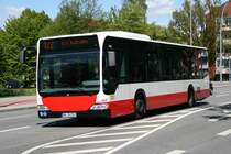 Der 2010 an Japer gelieferte Citaro(Facelift) mit der Nummer 8335 am 5.Mai 2010 auf der Linie 172 bei der Einfahrt in die Busanlage Barmbek 