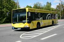 Der 2005 fr Jasper gebaute Citaro mit der Nummer 8382 am 5.Mai 2010 bei der Einfahrt in die Busanlage Barmbek