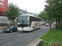 MAN  Lyon&acute;s Coach  des Unternehmens AGENZIA ZAWADZKIE TURYSTYCZNA
in Dortmund auf der K�nigsallee 