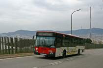 Auf Barcelonas Hausberg Montjuc fhrt die Linie 193, deren Endstation immerhin 164m ber Meer liegt. Unterwegs nach oben ist hier ein Mercedes-Benz/Castrosua O405N2.