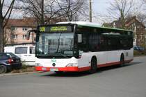 HCR 69 (HER CR 69) am HBF Wanne Eickel mit der Linie 328.
5.4.2010