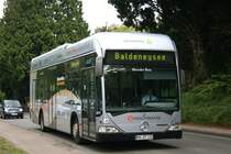 Hochbahn 2371 (HH QT 131) am Baldeneysee in Essen.
Extra fr den Einsatz in Essen hat der Bus die entsprechenden Anzeigen der Enthaltepunkte (Baldeneysee und Gruga) bekommen.
16.5.2010