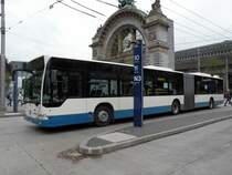 Mercedes Citaro mit der Betriebsnummer 151 am Bahnhof Luzern. Die Aufnahme stammt vom 04.05.2010.